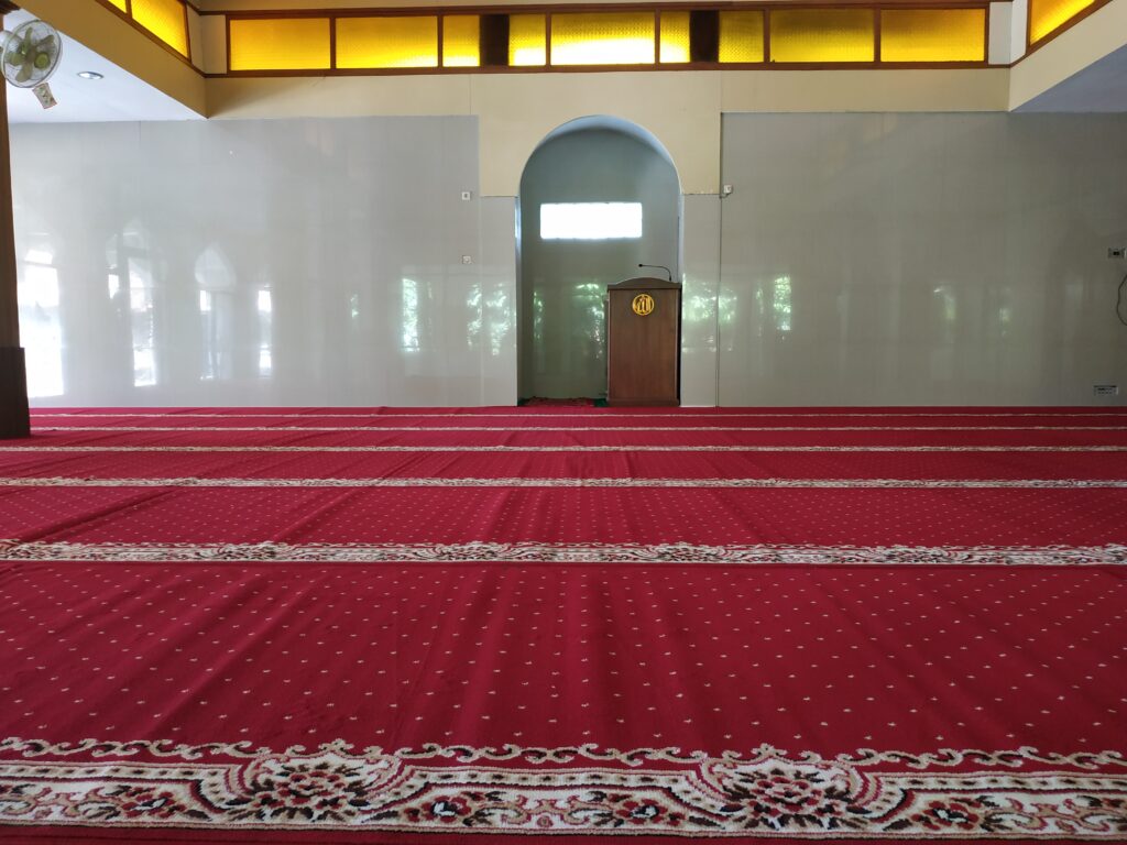 Berapa harga sajadah masjid